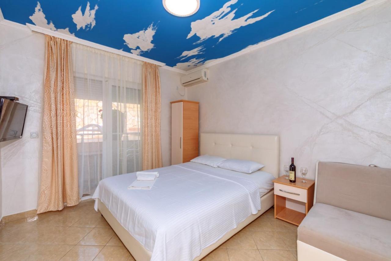 Ani Apartmani Dobra Voda Exteriör bild